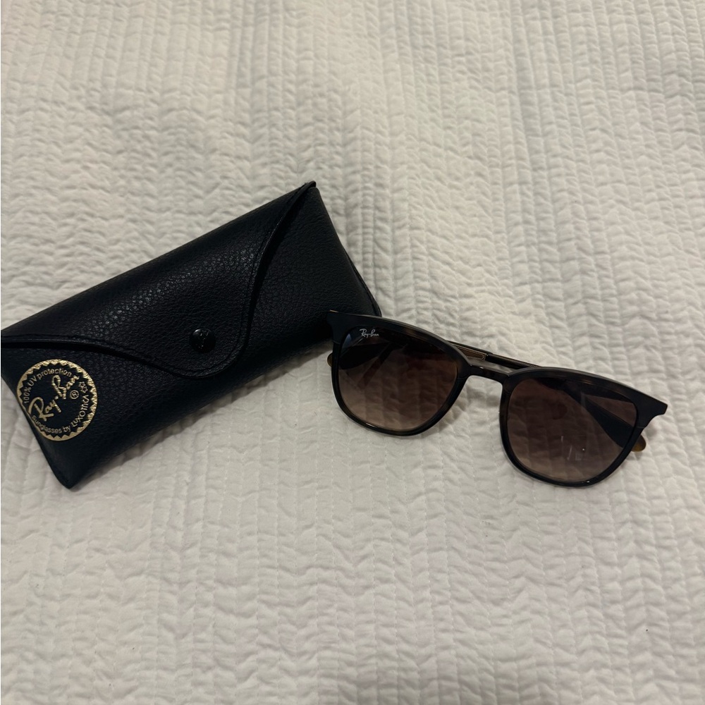 Ray-Ban Black and Brown Sunglasses with Case